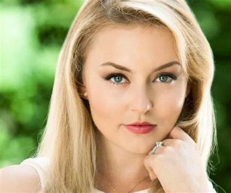 fotos de angelique boyer